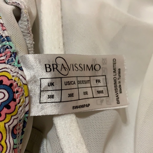 BRAVISSIMO NWOT Swim Suit Large 38E one piece - Picture 8 of 9